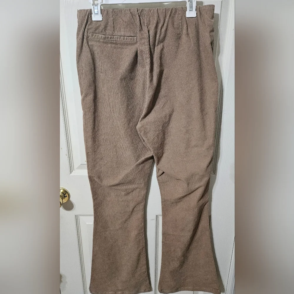 Asos Design Courduroy Pants - Picture 2 of 3